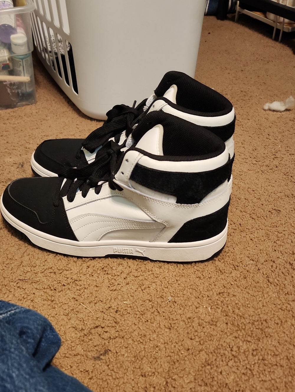 Puma  High-Top Sneakers in Black and White